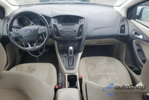 2015 Ford Focus Se z USA, uszkodzony, nr VIN 1FADP3K29FL386783